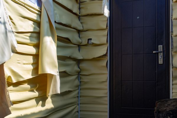 Cost of Melted Siding Replacement in Fremont